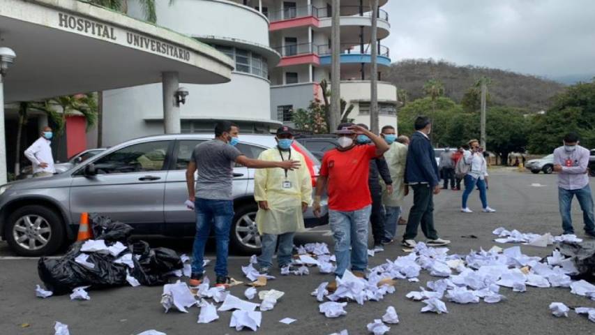 Estudiantes De La Ucv Protestaron Para Exigir Llegada De Vacunas