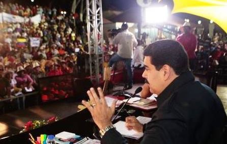 Maduro promete pensiones para trabajadores agrícolas