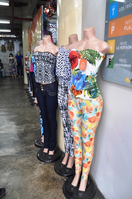Comprar ropa de marca  quedó en el pasado