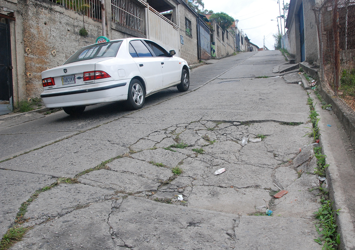 Hampones hacen de las suyas en la calle Unión