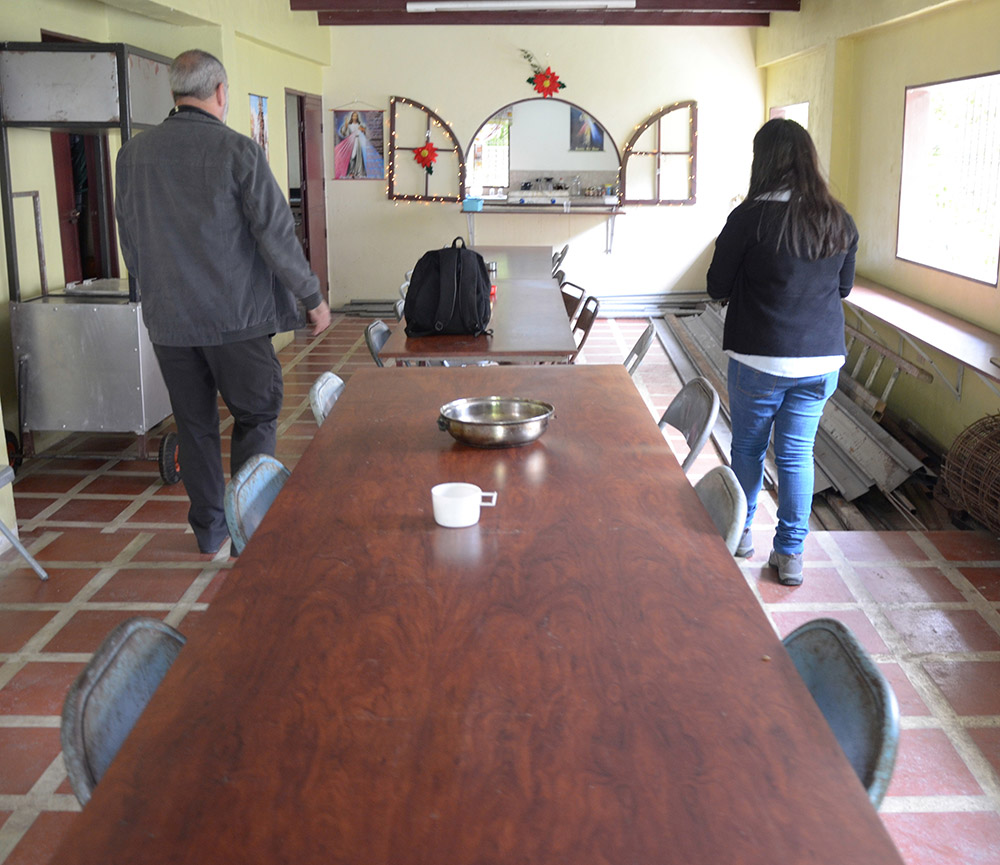 En el Padre Torres atienden a casi 40 indigentes a diario