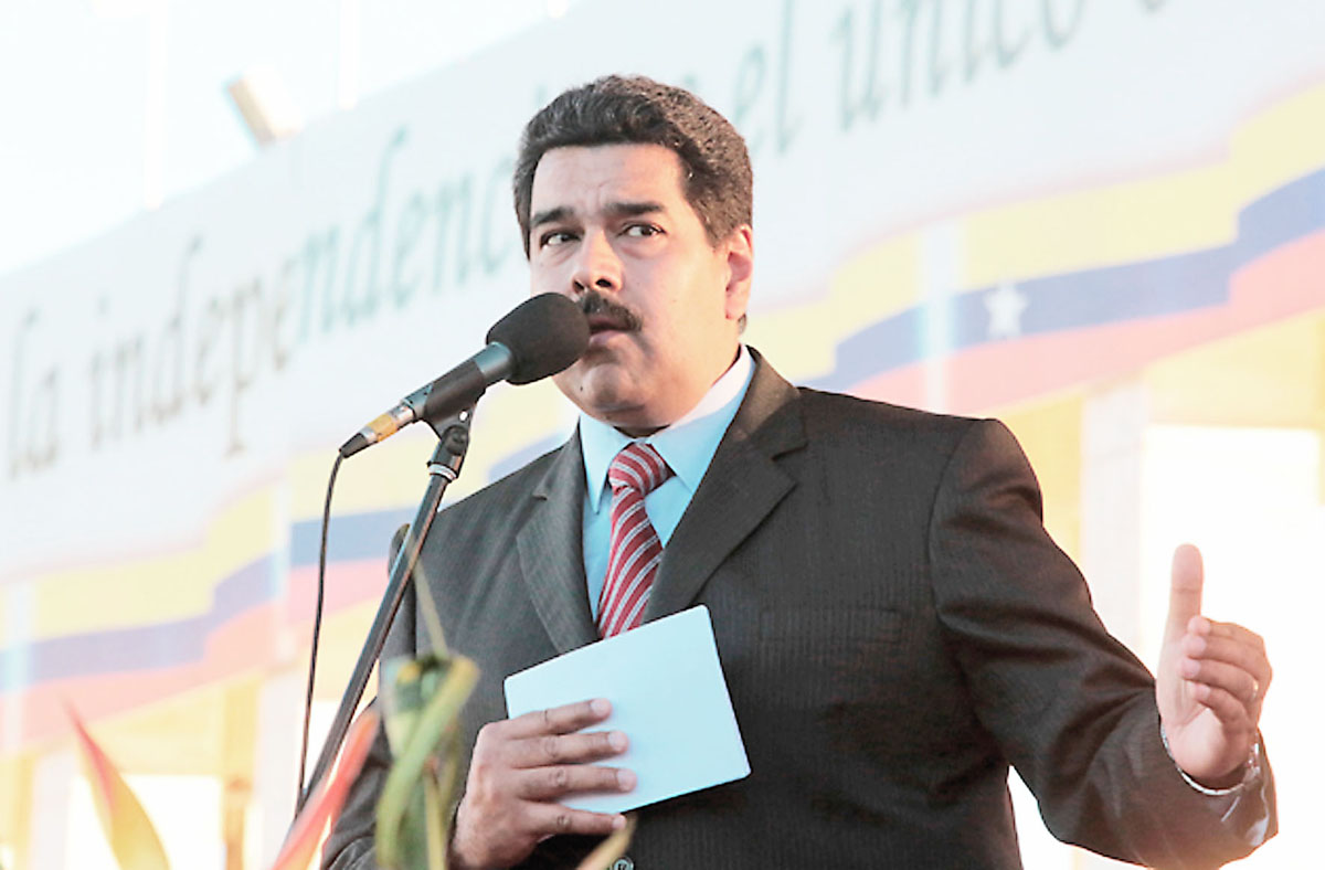 Maduro ordenó que Pdval asuma red de supermercados Día Día