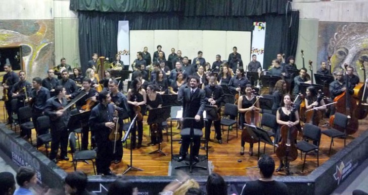 Sistema Nacional de Orquestas  festeja 40 años por todo lo alto