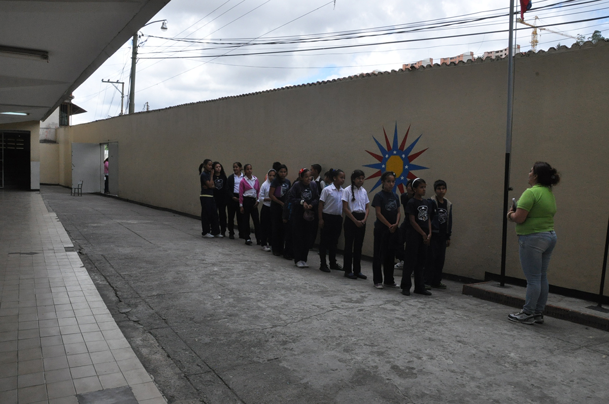 Muchos chamos no fueron a la escuela