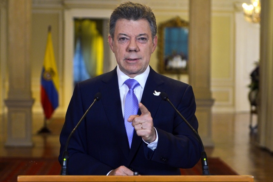 Santos promete importante anuncio en caso de corrupción