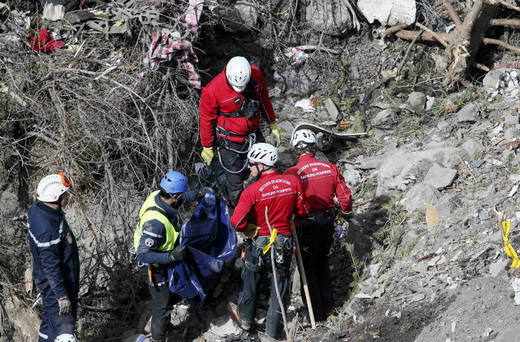 Aíslan 78 ADN distintos en el lugar del accidente en Francia