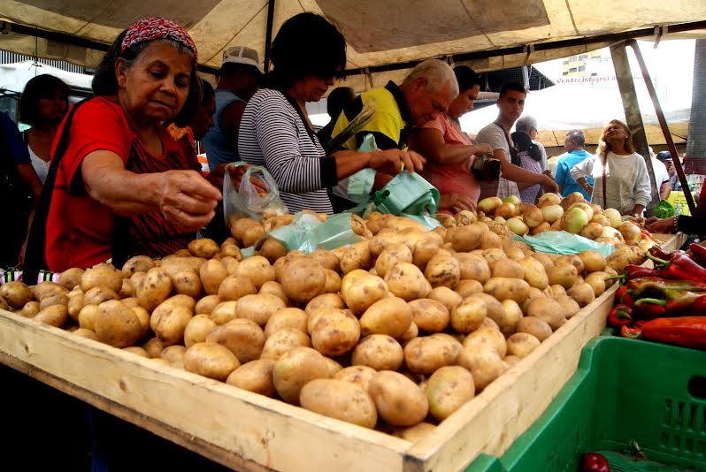 Feria Agrícola Municipal brinda calidad de vida a guaicaipureños