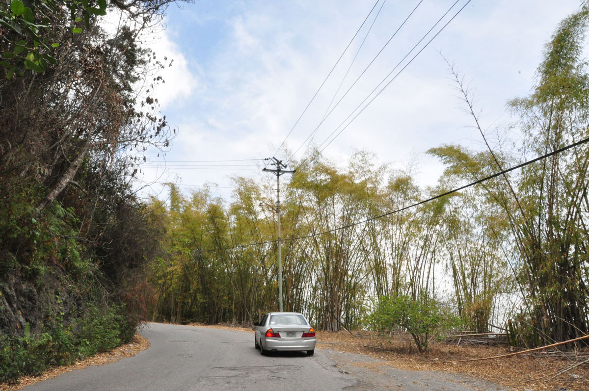 Comunidades de Los Teques viven sin luz