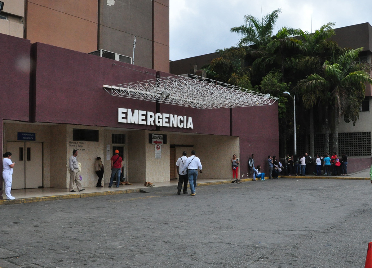 Quirófanos del hospital operan  sin aire acondicionado