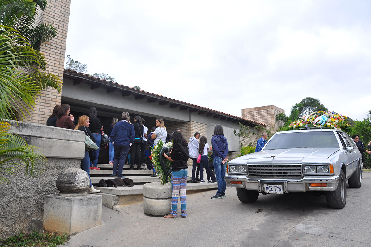 Autoridades instan a aclarar caso de niño fallecido