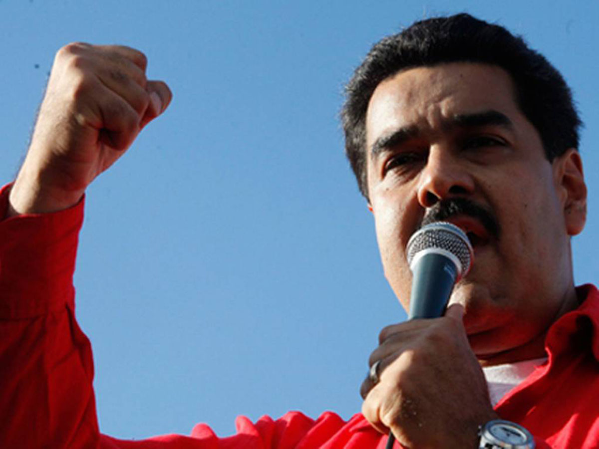 Maduro arribó a Maiquetía proveniente de Panamá