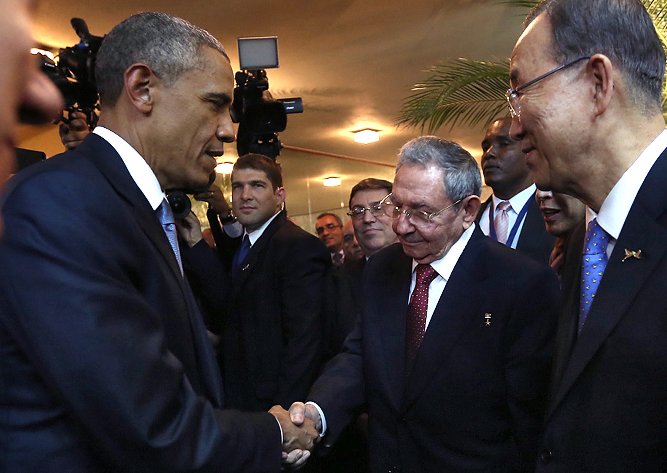 Raúl Castro y Obama se reunieron en Panamá