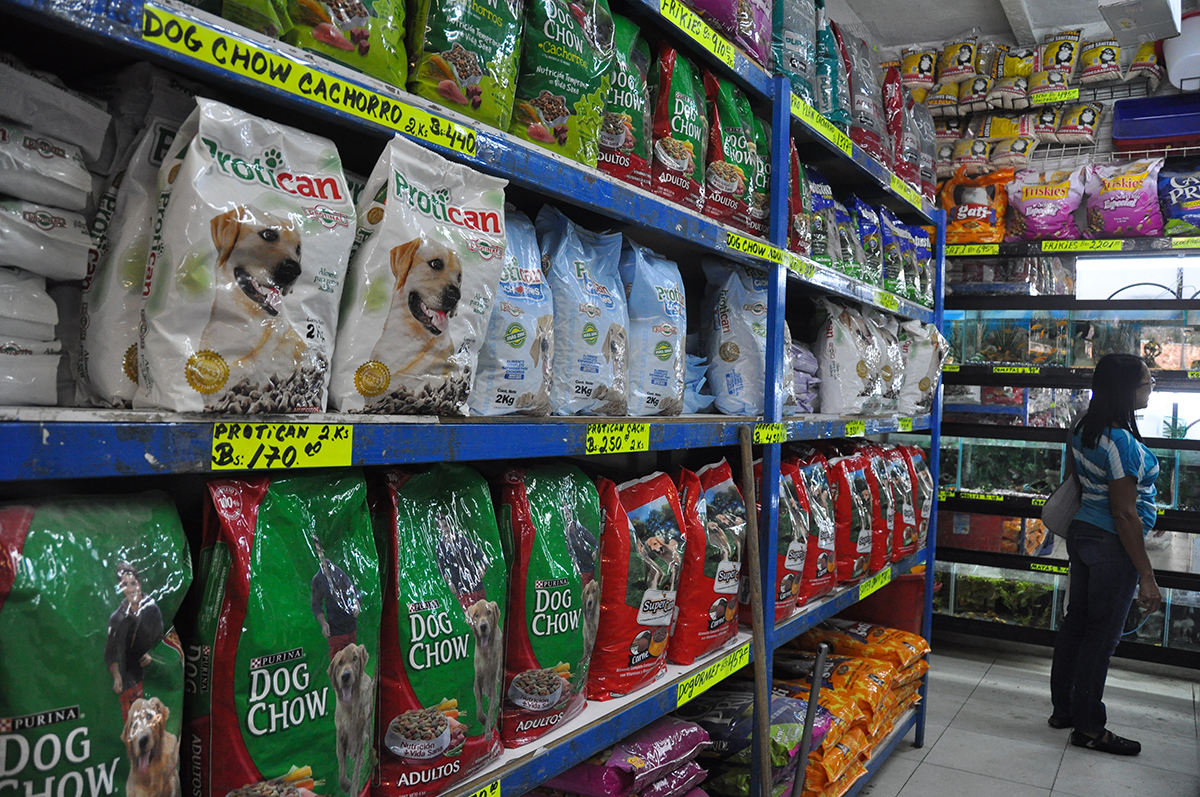 Alimentos para mascotas están desaparecidos