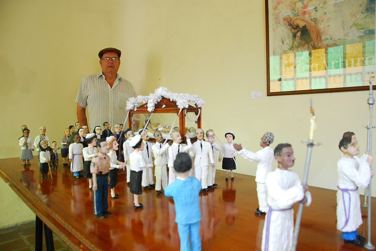 Restauran obra del Santo Sepulcro de Los Teques