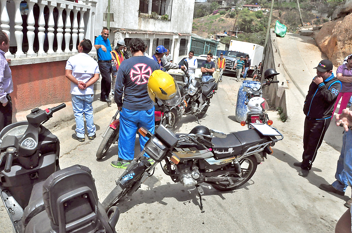 Se amotinan vecinos de La Guadalupe