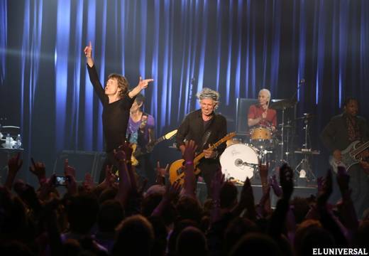 Los Rolling Stones dan un concierto sorpresa a cinco dólares la entrada
