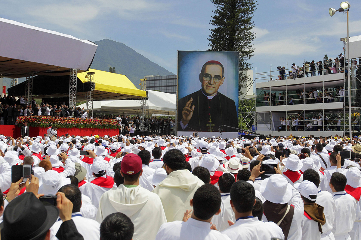 Beatifican a monseñor Oscar Romero en San Salvador