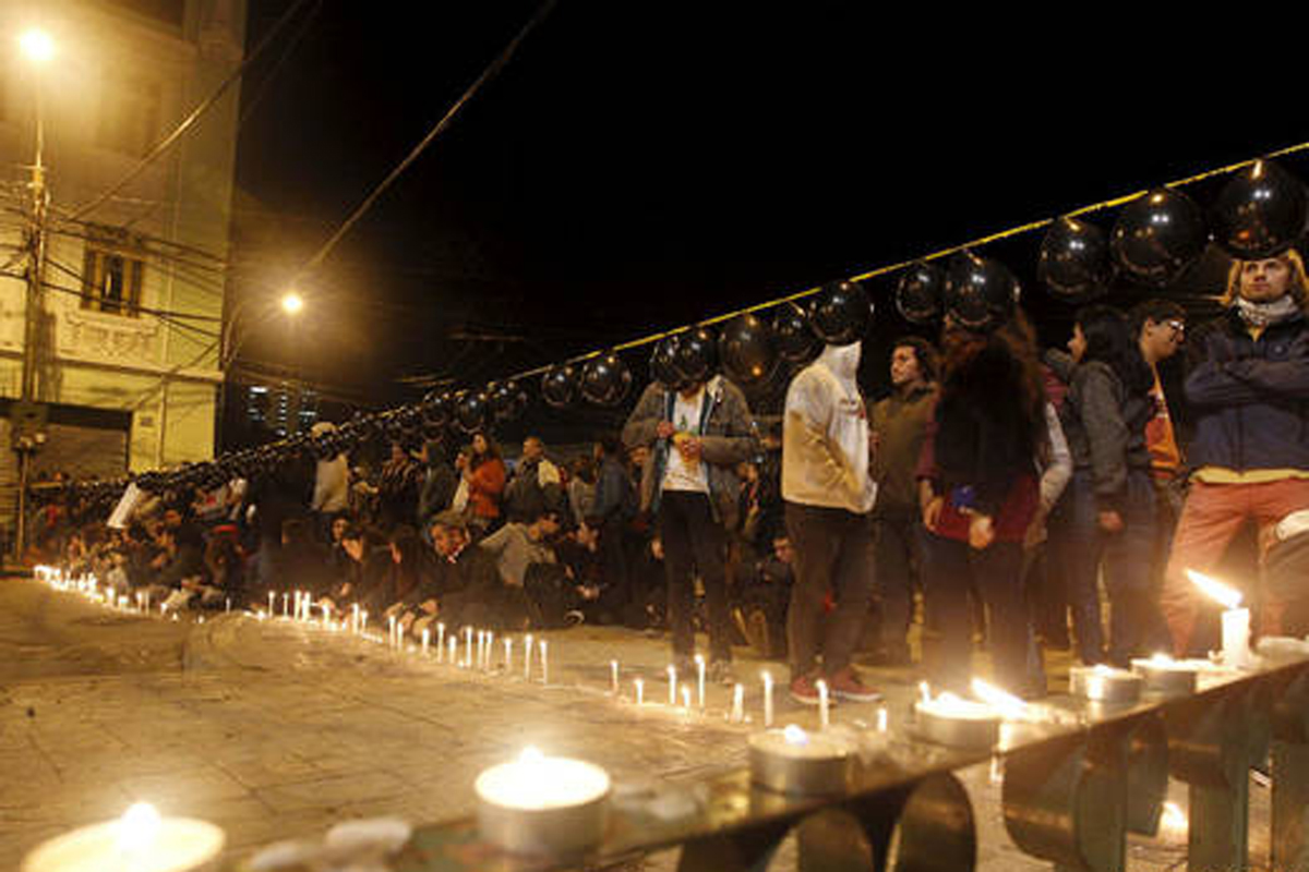 Bachelet rechaza asesinato de dos estudiantes en Valparaíso