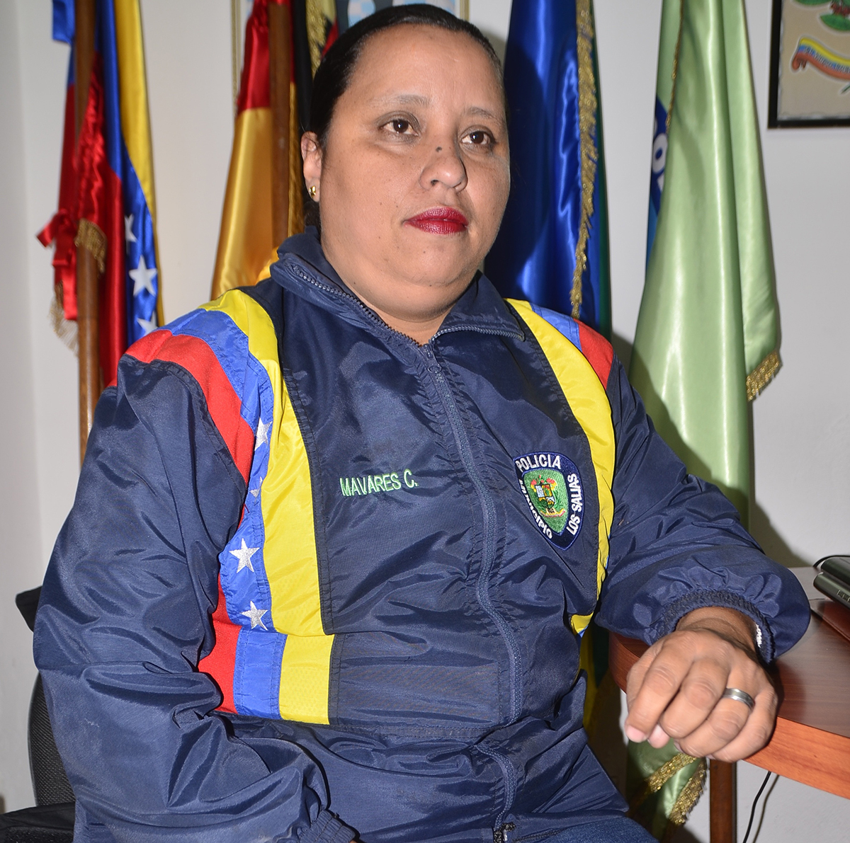 Polisalias herido sigue en terapia intensiva