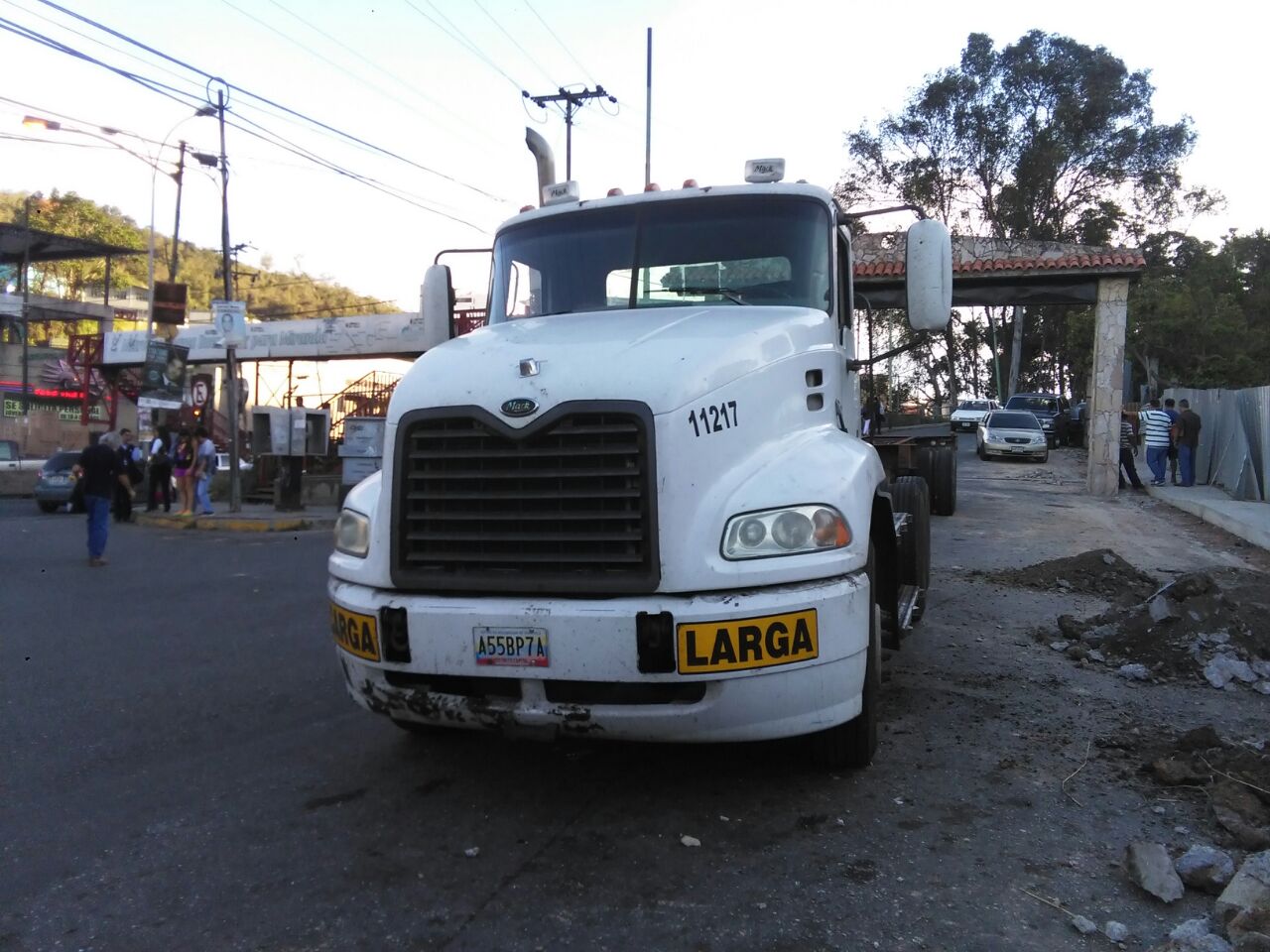 Polisalias recuperó gandola en la carretera Panamericana