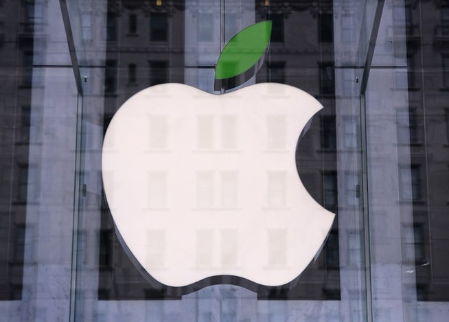 Apple espera ingresar a mercado de la música en línea y competir con Spotify