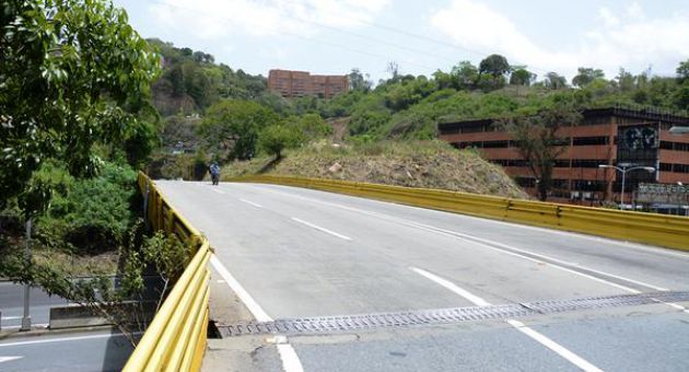 Comienza Plan de Mantenimiento Preventivo en seis elevados de la Gran Caracas