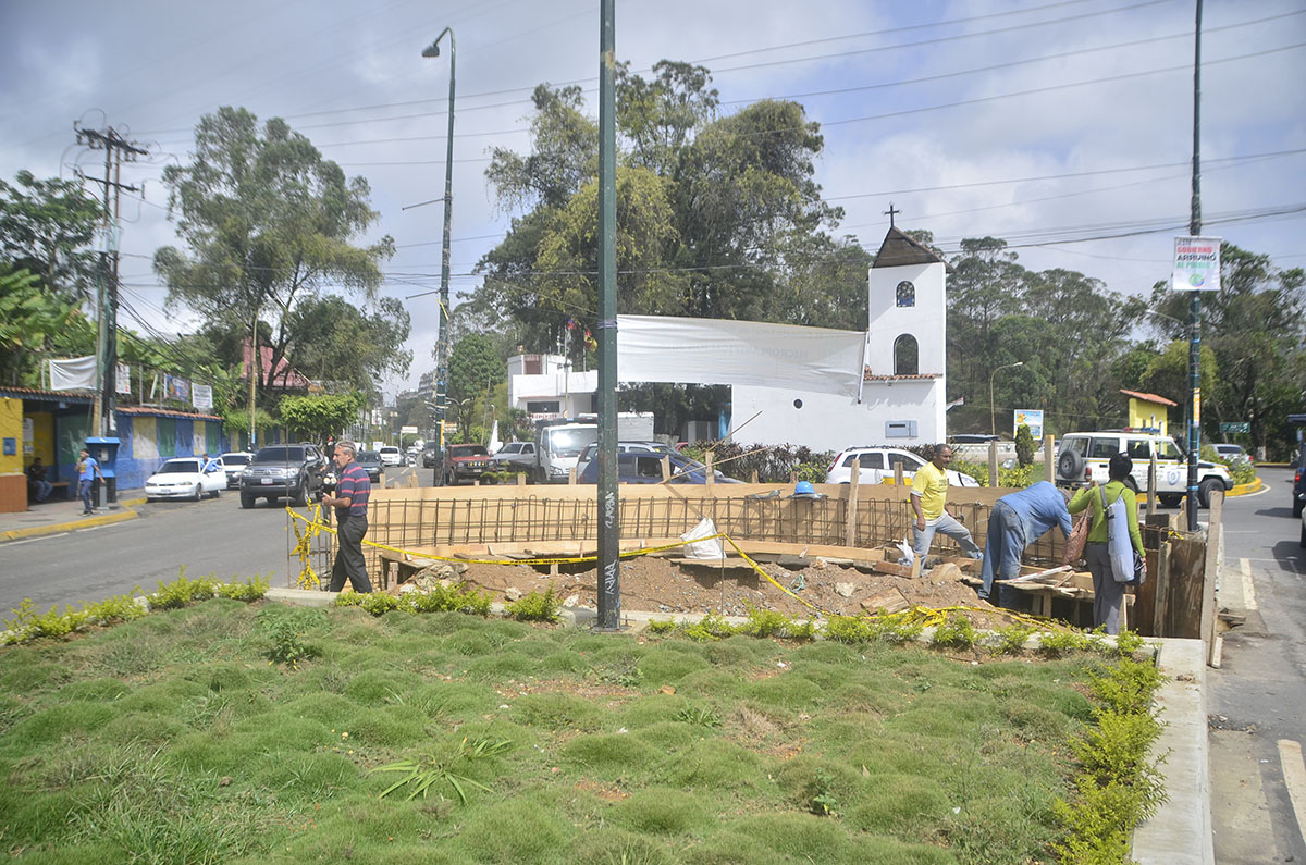 Los Salias iniciará construcción  de canal hacia la Panamericana