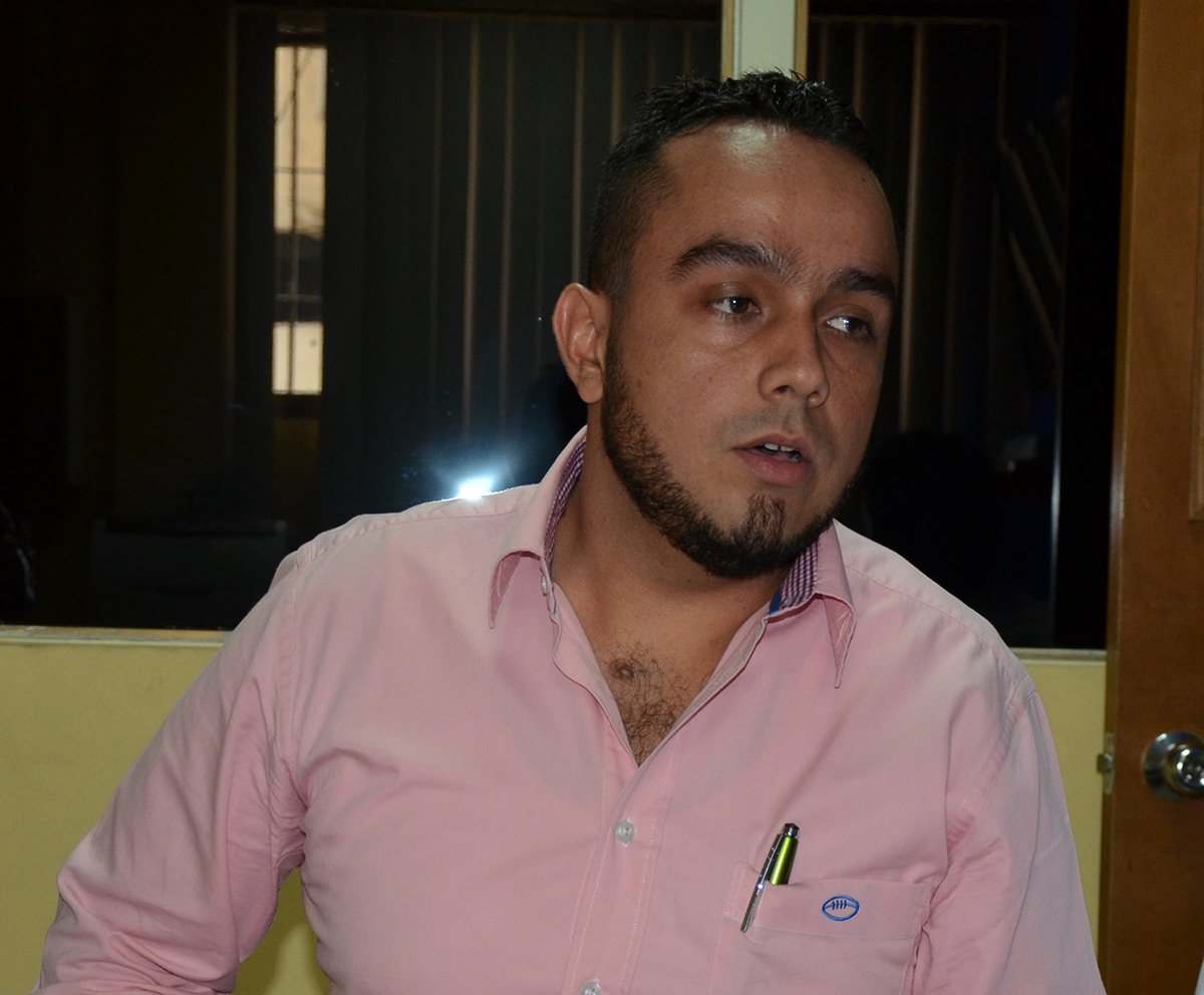 MUD hará reacomodos para cumplir con la paridad