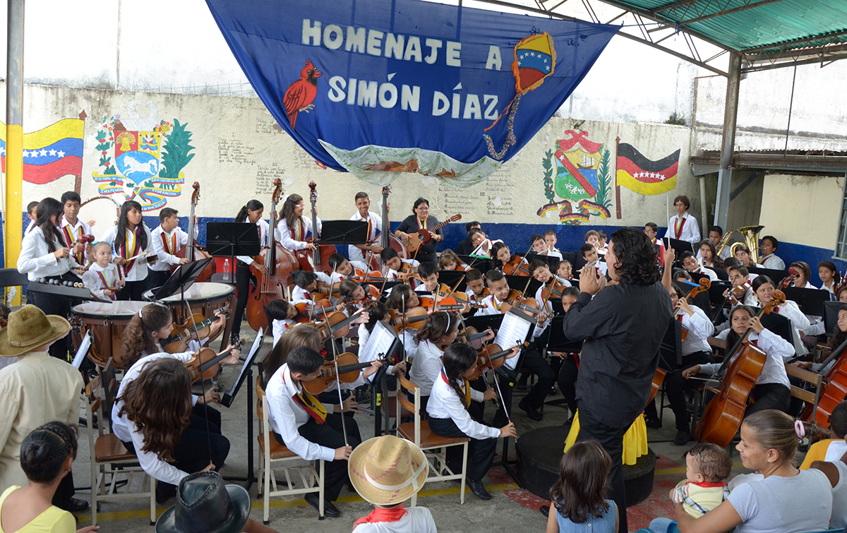 Concierto en homenaje a Simón Díaz