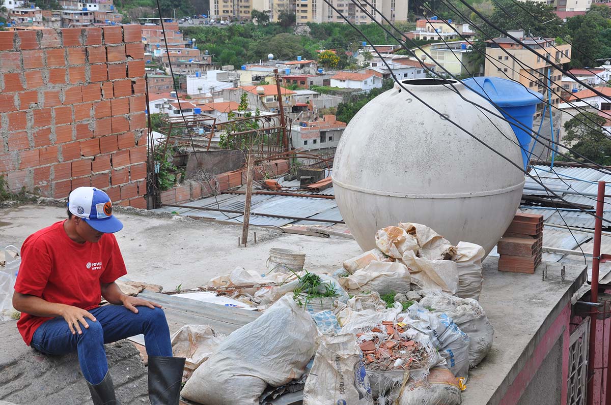 En El Retén tienen 12 días sin agua