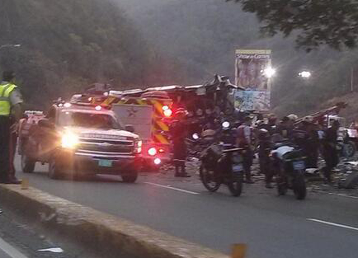 Dos personas murieron en choque en la ARC