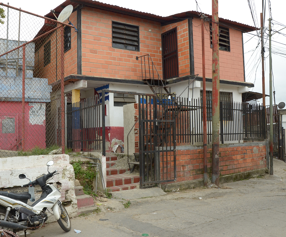 Trabajadores de Barrio Adentro reclaman beneficios laborales