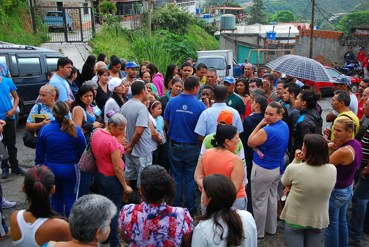 Por falta de agua protestaron en Barrio Miranda