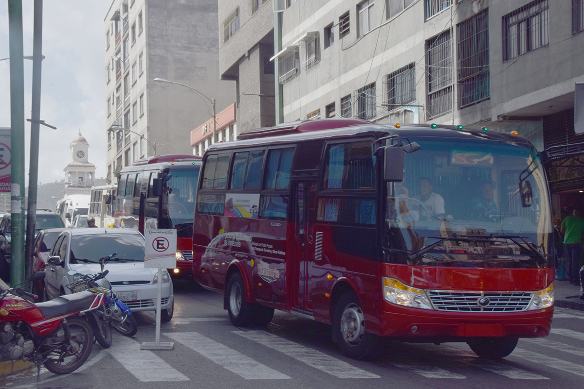 Arribarán a los Altos otros nueve  autobuses Yutong
