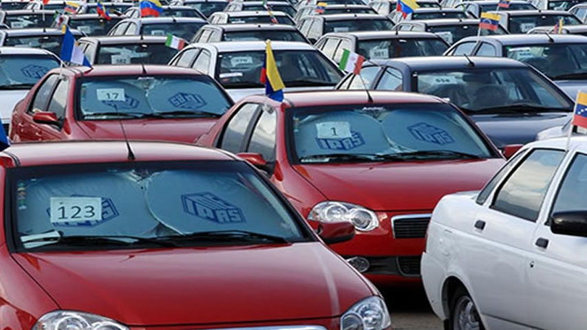 Llegaron 400 carros chinos para taxistas