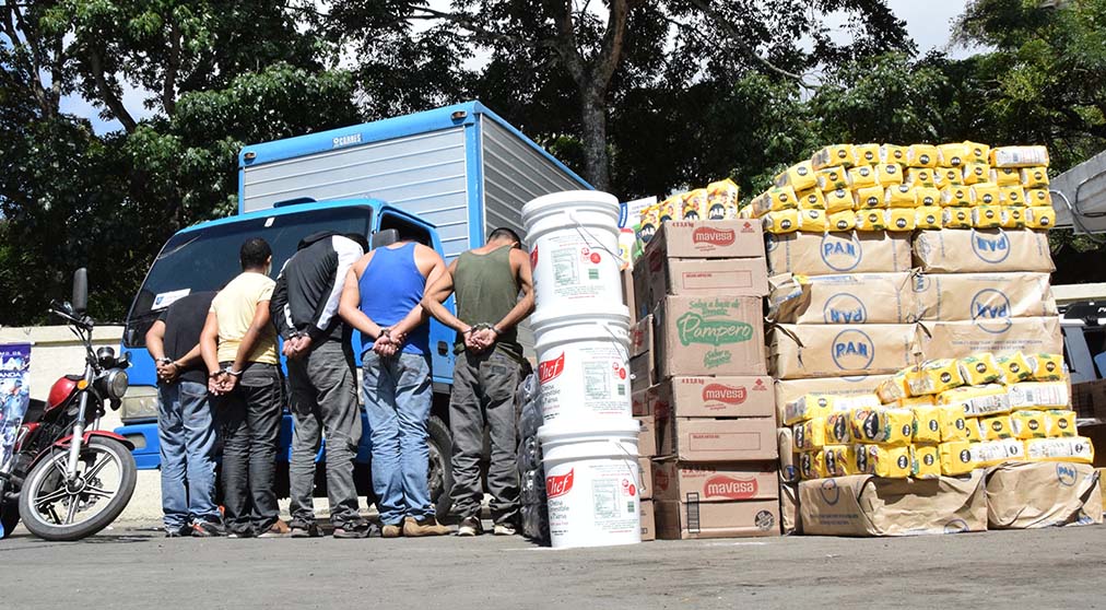 Decomisan 4 toneladas de alimentos en El Solar de la Quinta