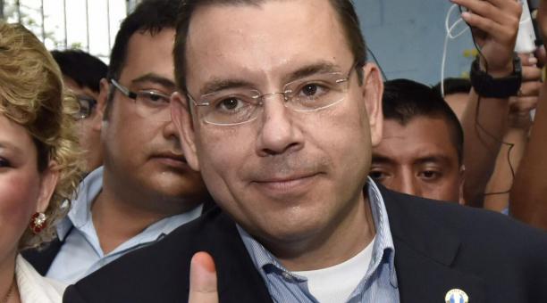 Candidato Baldizón se retira de proceso electoral en Guatemala