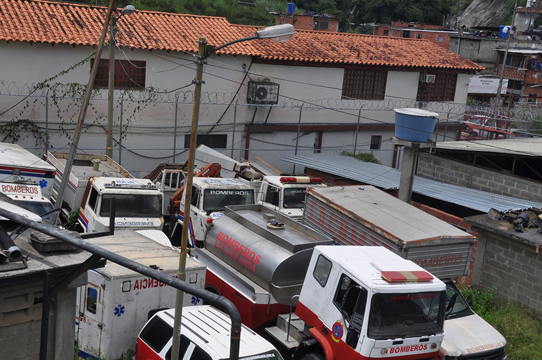 Bomberos de Miranda amenazan con huelga