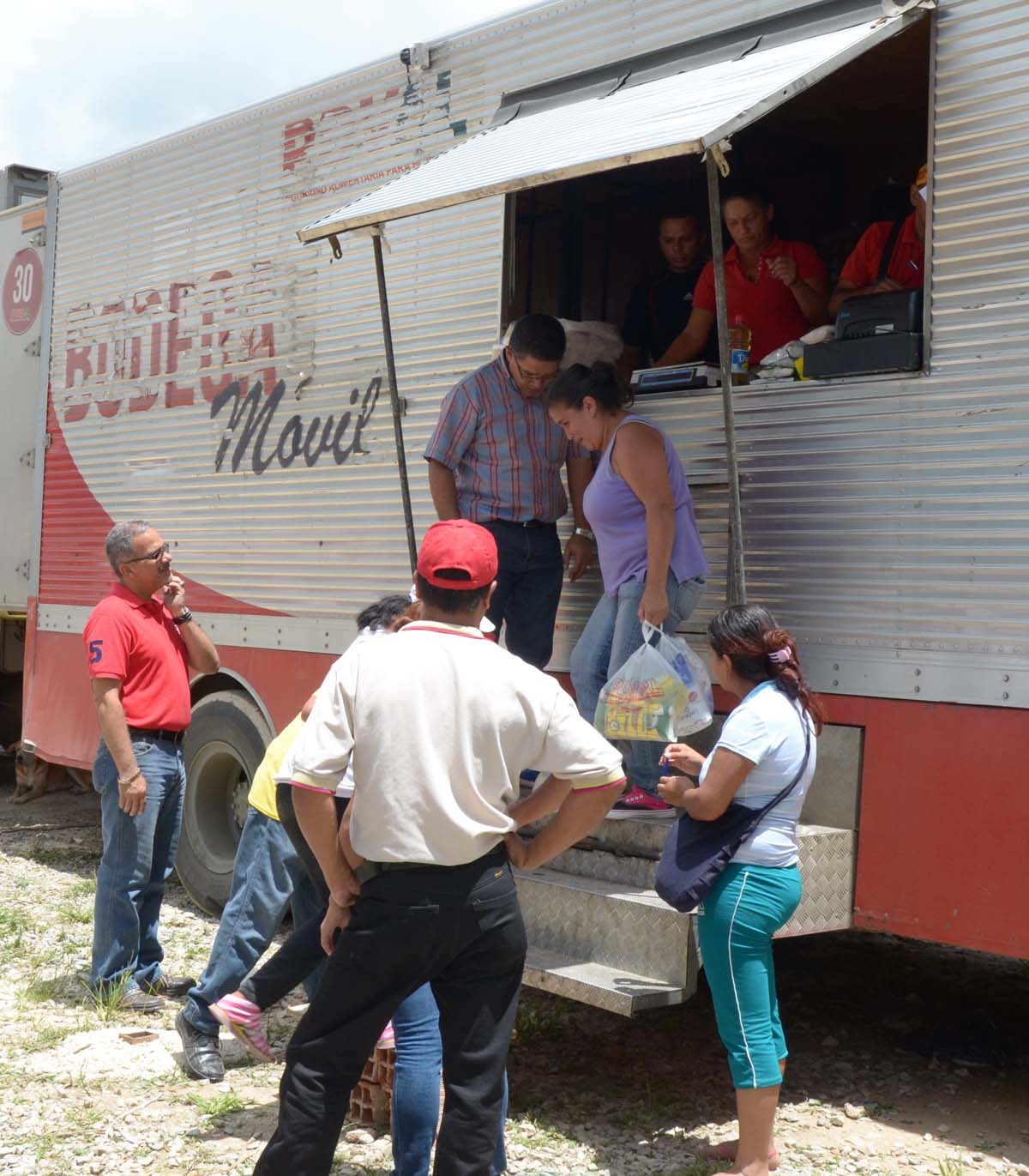 1.200 habitantes de La Ladera se beneficiaron con jornada integral