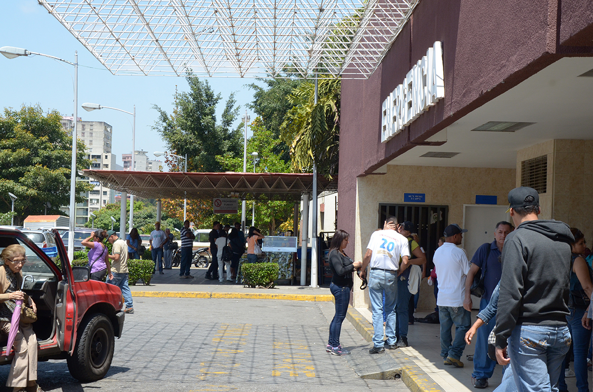 Madre e hija resultaron  heridas en accidente vial