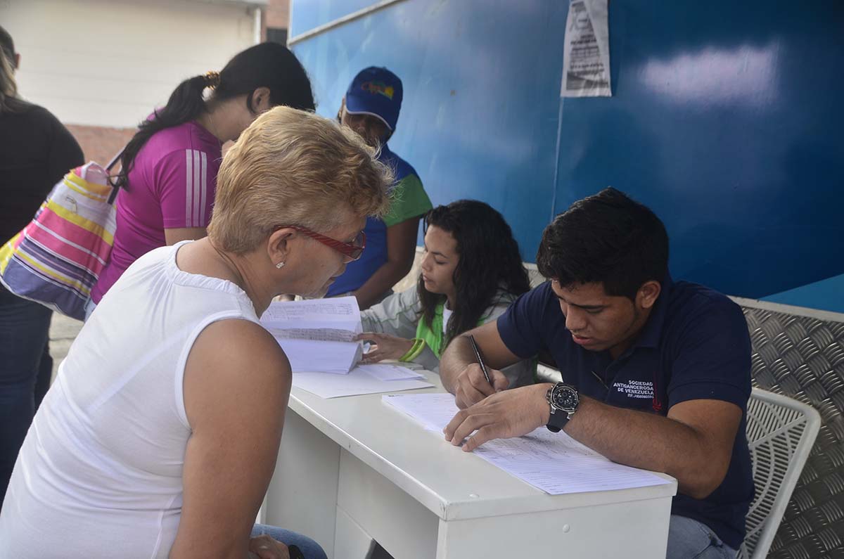 Jornada anticancerosa en Carrizal superó los 300 beneficiados