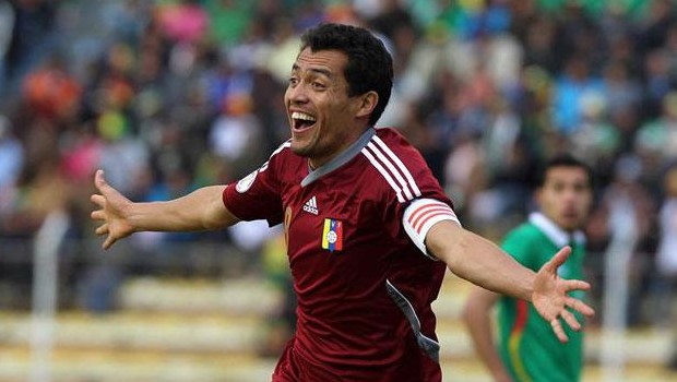 Juan Arango anunció su retiro de la Vinotinto