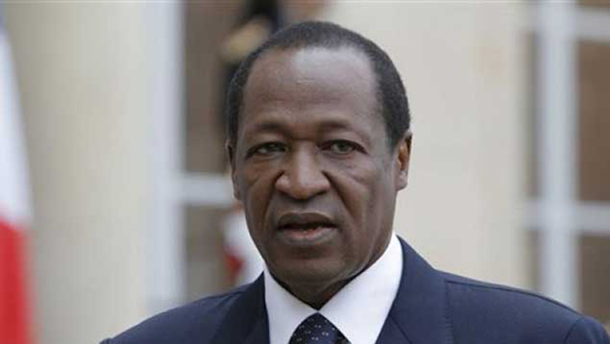 Presidente de Burkina Faso vuelve al poder tras golpe de Estado
