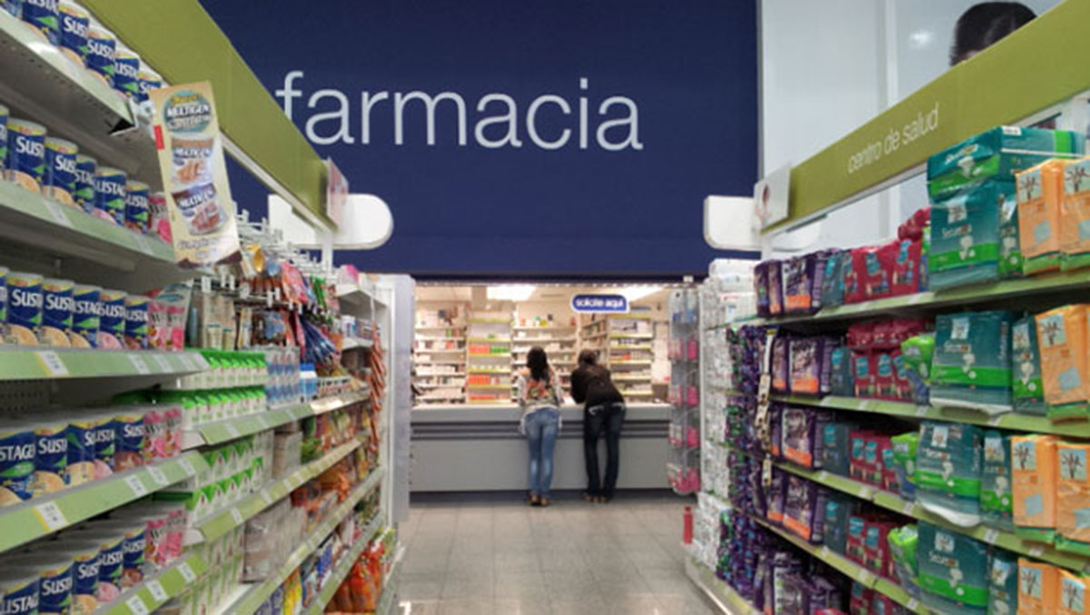 Farmacias pagarán entre 300 y 600 UT por licencias