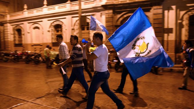 Guatemala se mantiene en ebullición en vísperas de elecciones