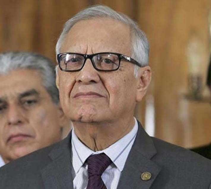 Alejandro Maldonado asume presidencia de Guatemala