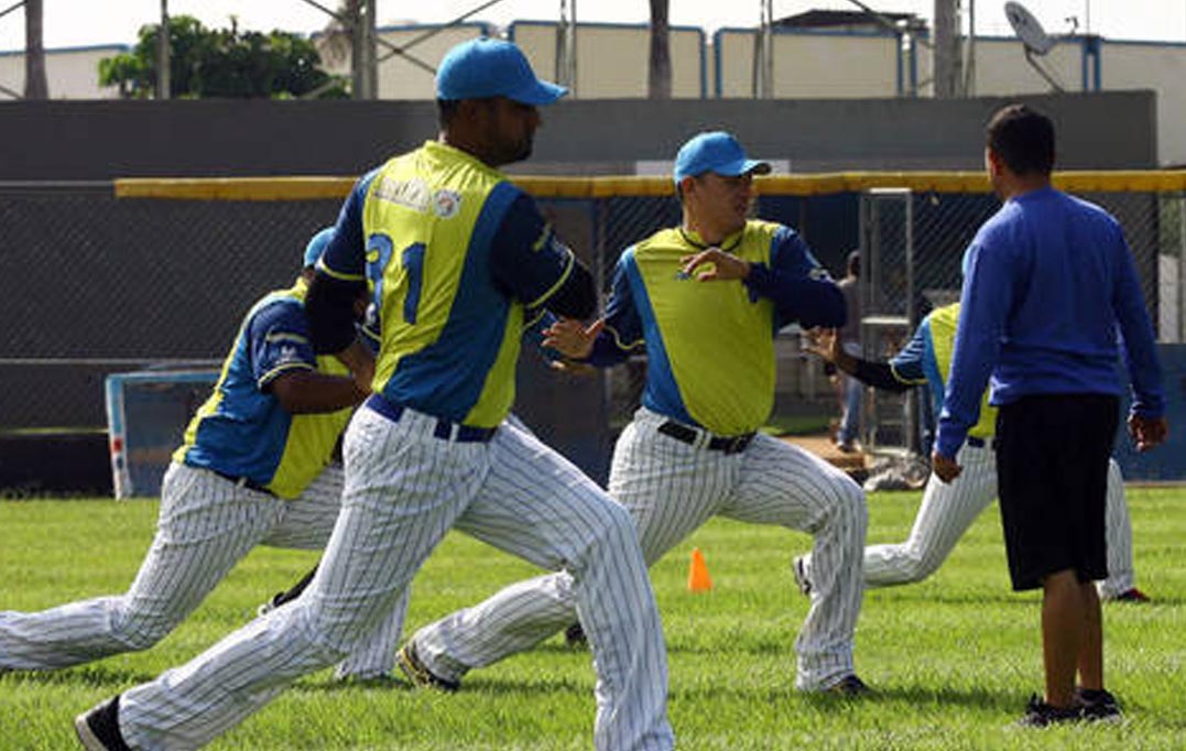 Magallanes inició su preparación para la temporada 2015-2016