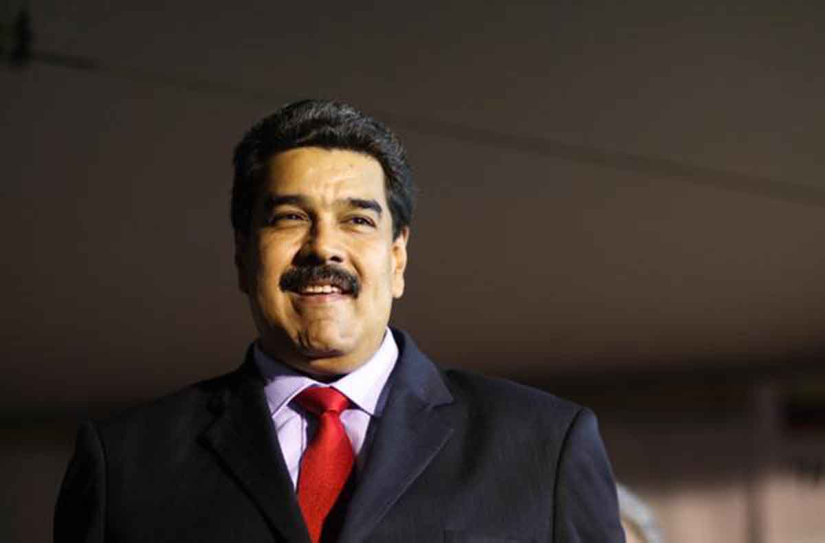 Maduro: Quien quiera participar en elecciones que respete las reglas del juego, al árbitro y al pueblo