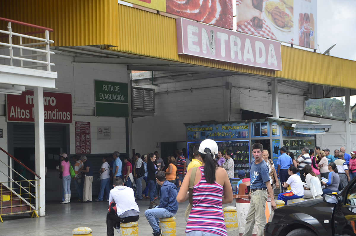 Arranca plan de distribución a bodegas patriotas en tiendas Makro de Miranda