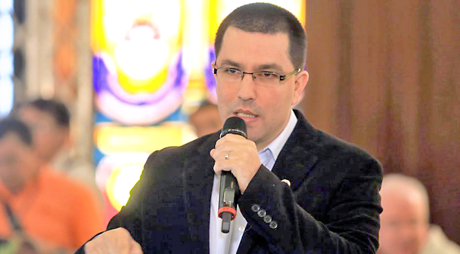 Arreaza: Por el Seniat nadie declara nada a dólar paralelo